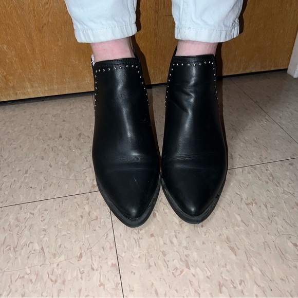 6.5 Dolce Vita black studded leather boots - Picture 3 of 4